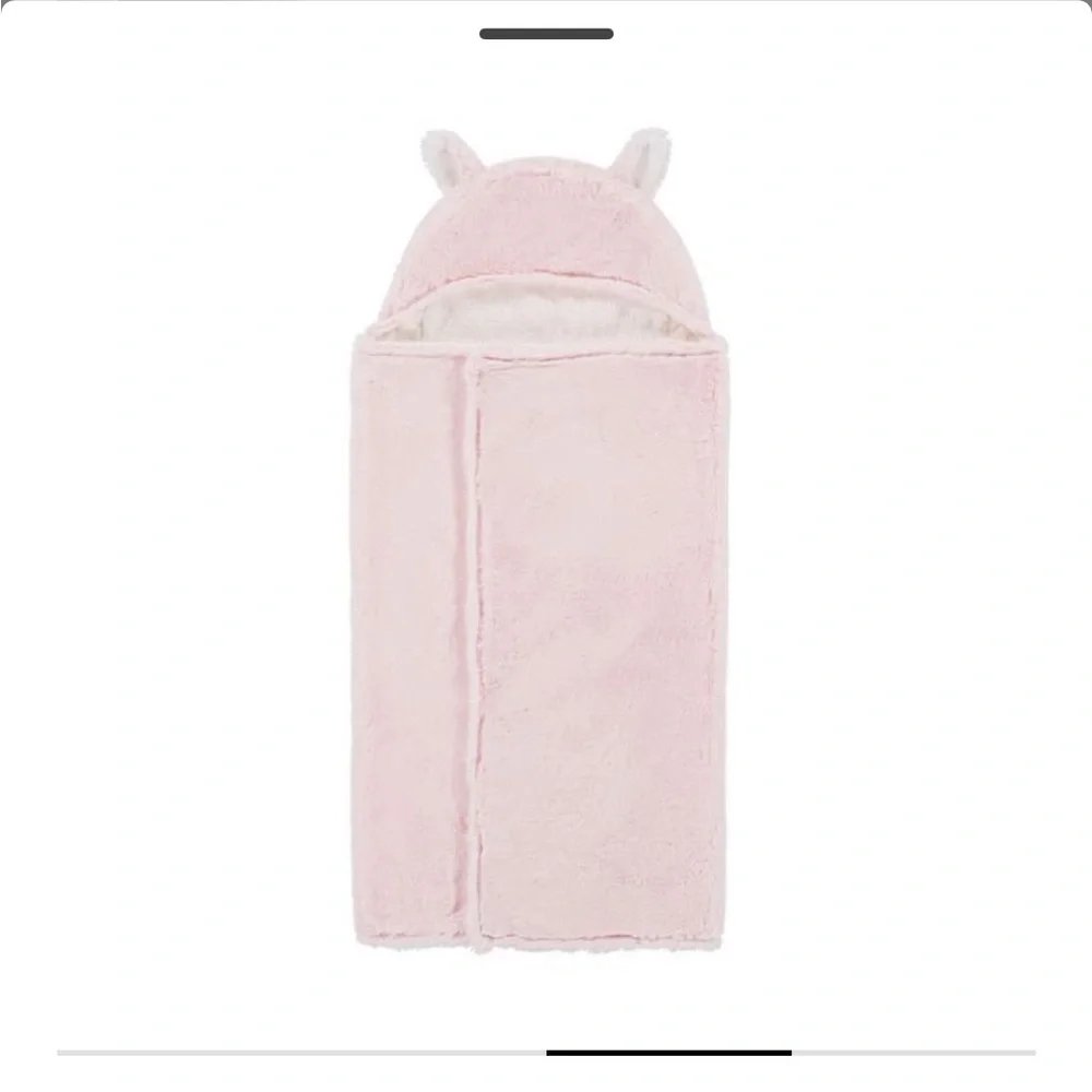 Pottery Barn Kids Faux Fur Kitty Baby Hooded Towel in pink